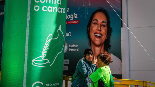 Marcha contra el cáncer en Arteixo