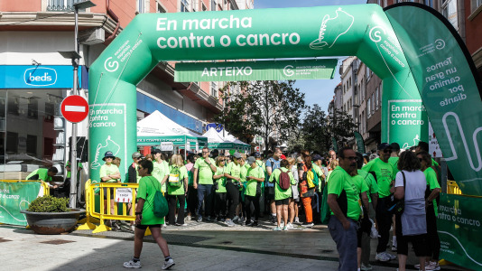 Marcha contra el cáncer en Arteixo