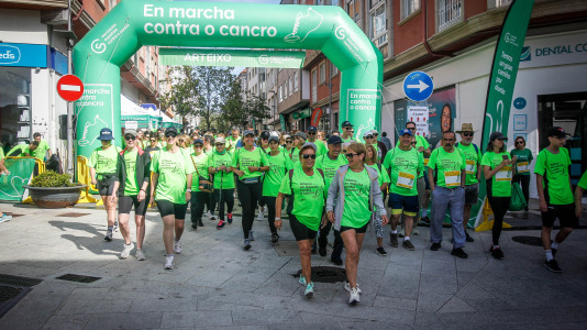 Marcha contra el cáncer en Arteixo