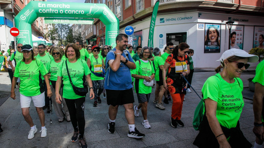 Marcha contra el cáncer en Arteixo