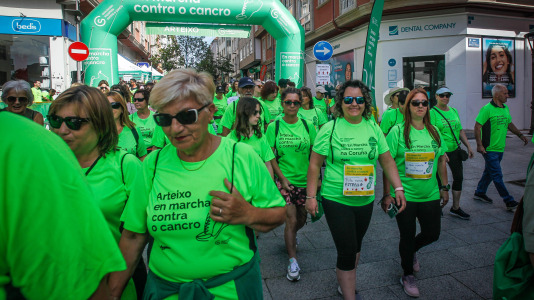 Marcha contra el cáncer en Arteixo