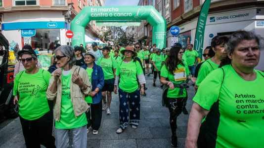 Marcha contra el cáncer en Arteixo