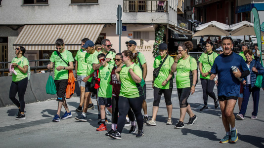 Marcha contra el cáncer en Arteixo