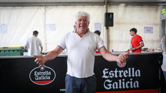 Cambre vivió un fin de semana de ‘troula’ con esta fiesta que terminó este domingo con paella y la actuación de Aixa Romay en la sesión vermú, mientras que la música del tardeo corrió a cargo de Dj Isaac