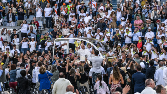 Santa Misa en el Estadio de Gran Canaria en Las Palmas