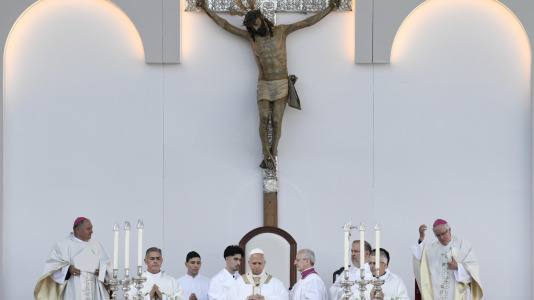 Santa Misa en el Estadio de Gran Canaria en Las Palmas