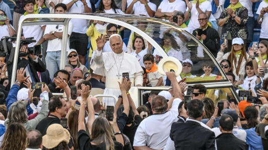 Santa Misa en el Estadio de Gran Canaria en Las Palmas
