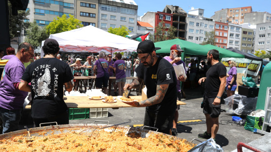 Música y gastronomía se unieron para celebrar el verano vecinal