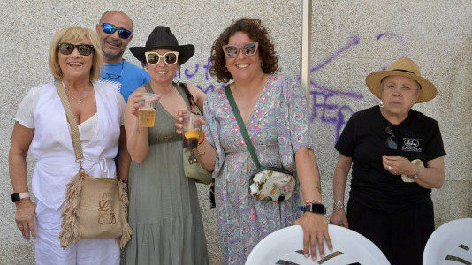 Este sábado 20 y domingo 21 se realizan la Festa do Martinete en la calle Mozart. Churrascada, juegos infantiles, música con DJ Javito, The Nunzias, sesión vermú y una fiesta de espuma son algunos de los atractivos que ofrece la comunidad