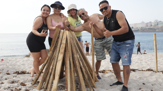El reparto de la madera y las primeras hogueras