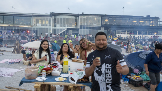 Buen ambiente en Matadero y Riazor
