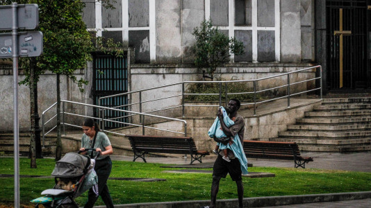 Los coruñeses tuvieron que buscar refugio en la tarde de San Juan al ser sorprendidos por una intensa granizada