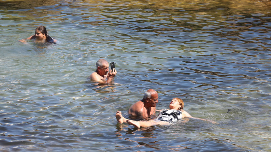 Los coruñeses sufrieron durante todo este fin de semana temperaturas superiores a los 30 grados
