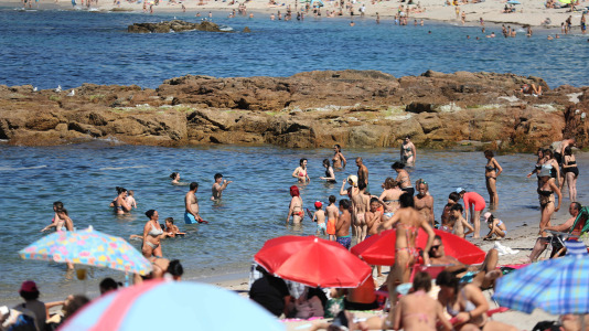 Los coruñeses sufrieron durante todo este fin de semana temperaturas superiores a los 30 grados