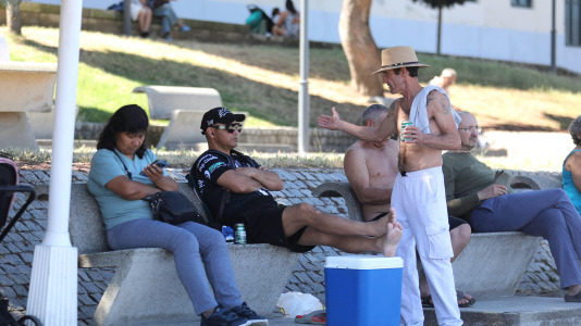 Los coruñeses sufrieron durante todo este fin de semana temperaturas superiores a los 30 grados