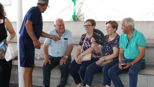 El barrio retó al calor para celebrar la fiesta de su patrón