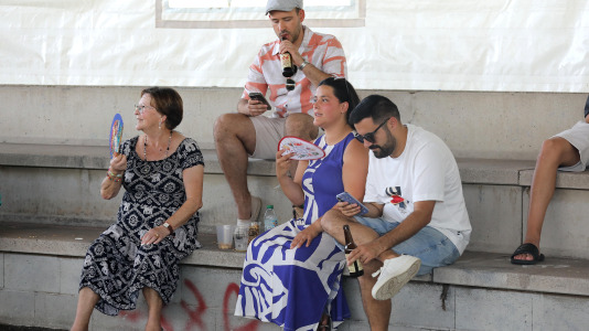 El barrio retó al calor para celebrar la fiesta de su patrón