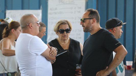 El barrio retó al calor para celebrar la fiesta de su patrón