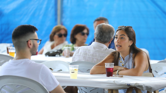 El barrio retó al calor para celebrar la fiesta de su patrón