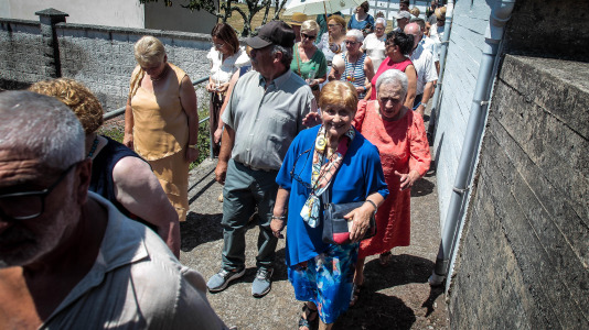 Vilacoba (Abegondo) celebró una jornada de celebración con música y comida