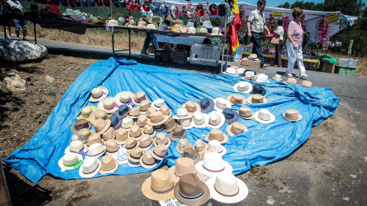 Vilacoba (Abegondo) celebró una jornada de celebración con música y comida