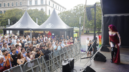 La segunda jornada festejó el ‘Atlantic Drag!’, un homenaje al talento drag local y su fuerza escénica en el que un total de once reinas del transformismo
