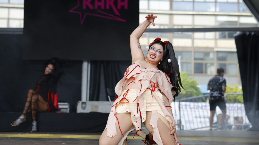 La segunda jornada festejó el ‘Atlantic Drag!’, un homenaje al talento drag local y su fuerza escénica en el que un total de once reinas del transformismo