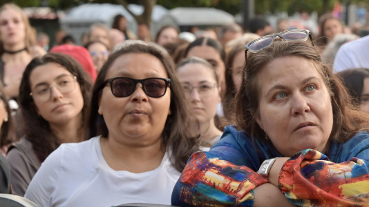 Sasha Moon, Kim Miller, Alba Reche y Terrae DJ’S despidieron este miércoles los conciertos de la plaza de Pontevedra. A partir del jueves se desplaza a los jardines de Méndez Núñez