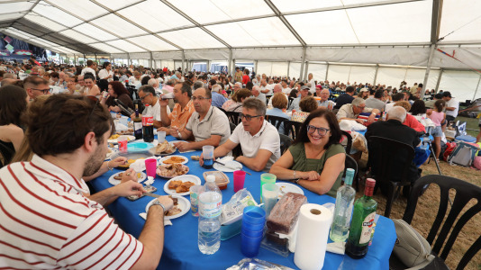 Comensales en el evento