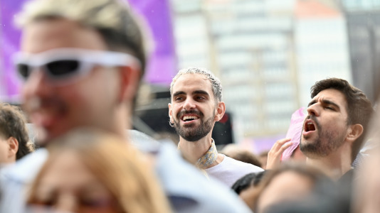 Esta nueva edición del Morriña Fest abrió su primer día con Lemot, teniendo como platos fuertes a Belén Aguilera, Juanes y Manuel Turizo