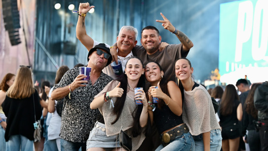 Esta nueva edición del Morriña Fest abrió su primer día con Lemot, teniendo como platos fuertes a Belén Aguilera, Juanes y Manuel Turizo