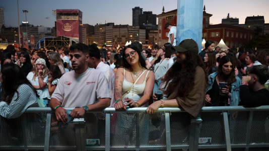El talento gallego de 9Louro y la música de Young Miko copan el Morriña Fest en su segunda jornada