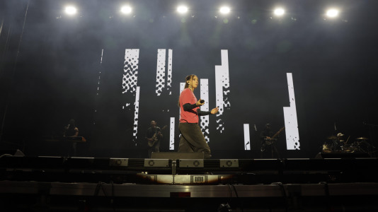 El talento gallego de 9Louro y la música de Young Miko copan el Morriña Fest en su segunda jornada