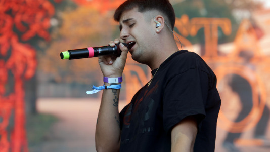 El talento gallego de 9Louro y la música de Young Miko copan el Morriña Fest en su segunda jornada