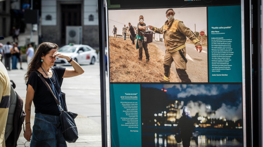 A Coruña acoge la exposición con imágenes de algunos de los fotoperiodistas más destacados de la ciudad y la comunidad, entre ellos, los de El Ideal Gallego Javier Alborés, Patricia G. Fraga, Quintana, Carlota Blanco y Germán Barreiros