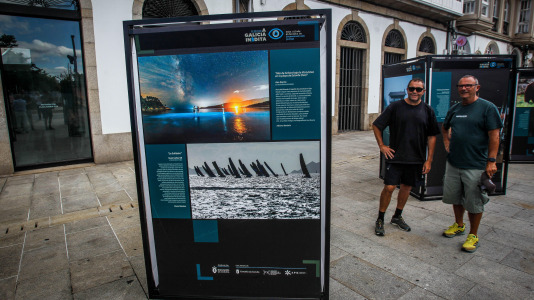 A Coruña acoge la exposición con imágenes de algunos de los fotoperiodistas más destacados de la ciudad y la comunidad, entre ellos, los de El Ideal Gallego Javier Alborés, Patricia G. Fraga, Quintana, Carlota Blanco y Germán Barreiros