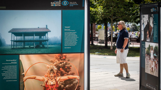 A Coruña acoge la exposición con imágenes de algunos de los fotoperiodistas más destacados de la ciudad y la comunidad, entre ellos, los de El Ideal Gallego Javier Alborés, Patricia G. Fraga, Quintana, Carlota Blanco y Germán Barreiros