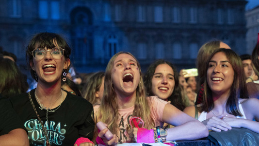 Los 40 Summer Live conquistó al público más joven en en el cuarto gran concierto de las fiestas de verano