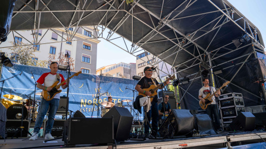 Colorado fue uno de los grupos encargados de abrir los conciertos del festival