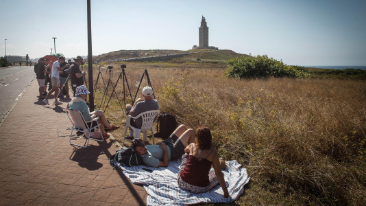Desde temprano las personas se desplazaron a las zonas en las cuales se podría apreciar el eclipse