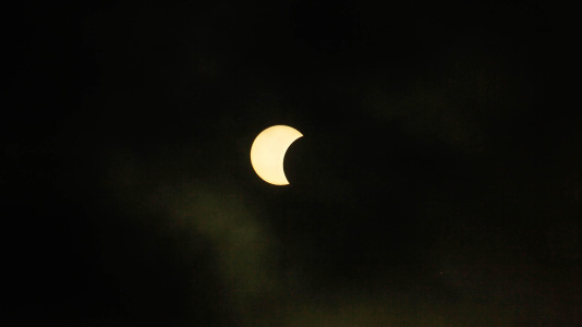 Visto desde la Torre de Hércules el eclipse total de sol del 12 de agosto