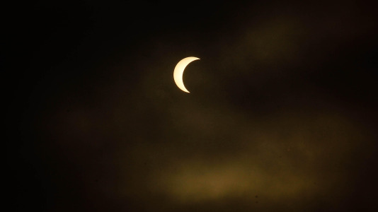 Visto desde la Torre de Hércules el eclipse total de sol del 12 de agosto