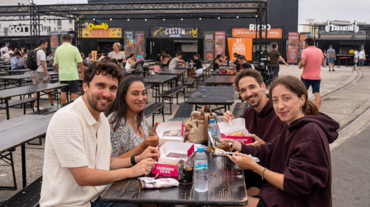 Hasta 17 hamburgueserías del país compiten por ser la mejor valorada por los asistentes en esta nueva edición, que estará en A Coruña hasta el domingo 23 de agosto