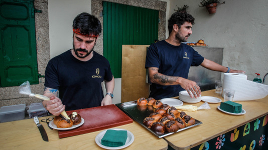 A undécima edición do festival promovido por Xosé A. Touriñán terá unha semana de música, contos, humor e gastronomía