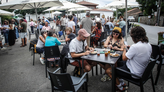 A undécima edición do festival promovido por Xosé A. Touriñán terá unha semana de música, contos, humor e gastronomía