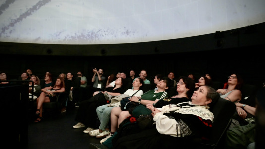 Planetario da Casa dasCiencias - PARBO (Begoña Riobó eAnxo Pintos) con visuais de MontsePiñeiro