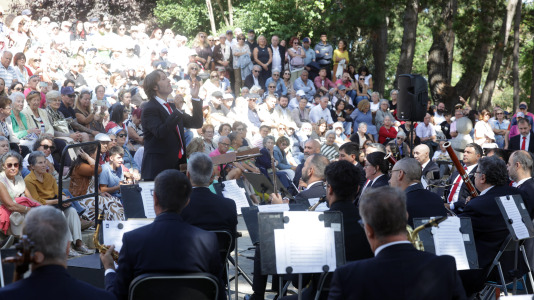 En su última jornada, la Romería de Santa Margarita presenta el concierto de la Banda Municipal de Música de A Coruña desde la Explanada Casa de las Ciencias, así como las actuaciones de Pansenfron, Son Galaico, Dervish, Herbamora y Mondra