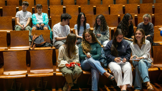 La UDC lleva adelante esta iniciativa europea de divulgación científica que transforma diferentes espacios de la ciudad en lugares de encuentro entre la investigación y la sociedad, con más de cuarenta actividades