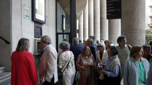La Orquesta Sinfónica de Galicia (OSG) retomó este viernes a su actividad con su primer concierto de abono, en el que interpretó la tercera sinfonía de Gustav Mahler.