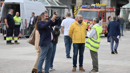 Los Bomberos de A Coruña realizaron un simulacro en María Pita dentro de las actividades de la Semana de la Prevención